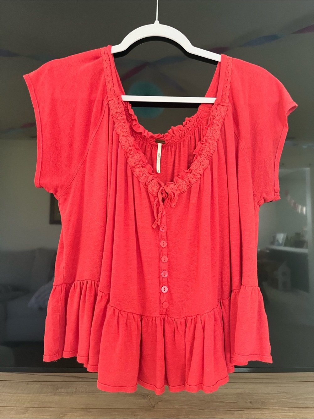 Free People Women's Charlie Tee Peasant Top Camelia Red Size Medium